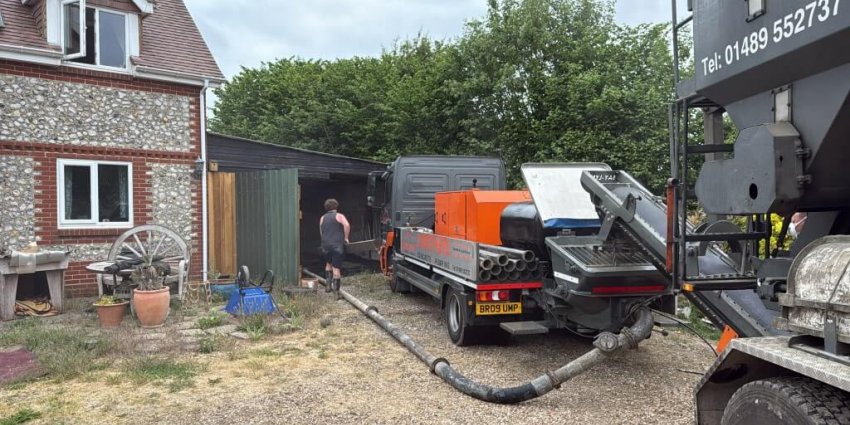 Concrete-Floor-for-a-House-Garage-min